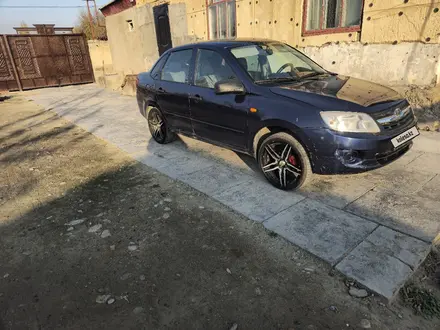 ВАЗ (Lada) Granta 2190 2012 года за 2 000 000 тг. в Тараз – фото 3