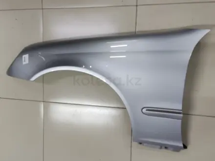 КРЫЛО W203 W220 W639 W638 W245 W204 W169 за 30 000 тг. в Астана