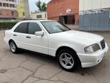 Mercedes-Benz C 180 1994 годаүшін2 000 000 тг. в Астана – фото 2