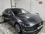 Hyundai Sonata 2022 года за 10 000 000 тг. в Семей