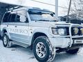 Mitsubishi Pajero 1997 годаfor2 750 000 тг. в Алматы – фото 3