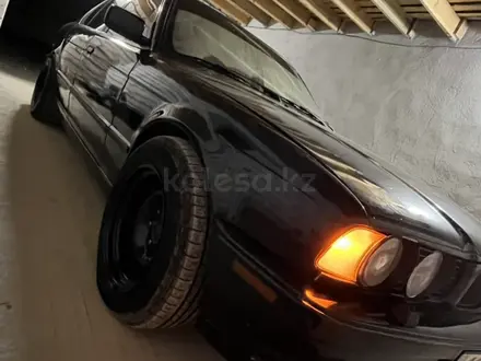 BMW 525 1993 года за 2 500 000 тг. в Актау