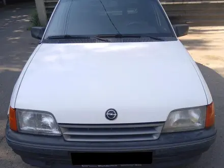 Opel Kadett 1990 года за 650 000 тг. в Алматы