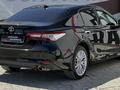 Toyota Camry 2020 годаүшін15 200 000 тг. в Актобе – фото 4