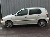 Volkswagen Polo 1997 года за 1 400 000 тг. в Караганда – фото 2