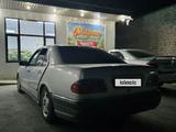 Mercedes-Benz E 320 1996 года за 1 900 000 тг. в Жанаозен