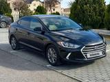 Hyundai Elantra 2018 года за 7 500 000 тг. в Актау – фото 2