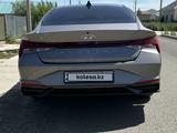 Hyundai Elantra 2022 года за 10 300 000 тг. в Атырау – фото 4