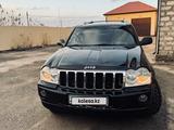 Jeep Grand Cherokee 2005 года за 10 500 000 тг. в Атырау – фото 2