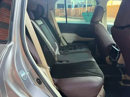 Toyota Land Cruiser 2022 года за 43 500 000 тг. в Астана – фото 12