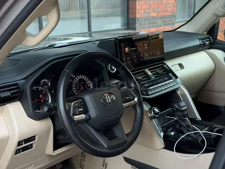 Toyota Land Cruiser 2022 года за 43 500 000 тг. в Астана – фото 18