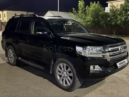 Toyota Land Cruiser 2018 года за 31 000 000 тг. в Уральск