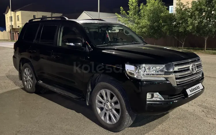 Toyota Land Cruiser 2018 года за 31 000 000 тг. в Уральск