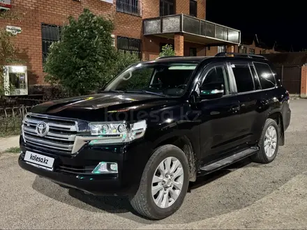 Toyota Land Cruiser 2018 года за 31 000 000 тг. в Уральск – фото 2