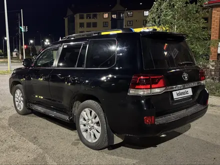 Toyota Land Cruiser 2018 года за 31 000 000 тг. в Уральск – фото 6