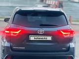 Toyota Highlander 2019 года за 16 000 000 тг. в Астана – фото 2