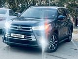 Toyota Highlander 2019 года за 16 000 000 тг. в Астана – фото 5