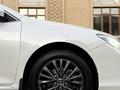 Toyota Camry 2012 года за 9 500 000 тг. в Туркестан – фото 14
