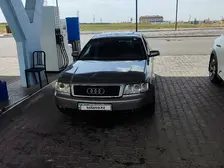 Audi A6, 2001