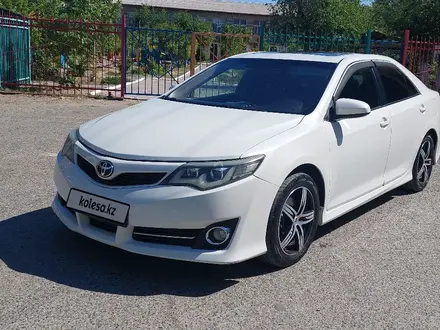 Toyota Camry 2012 года за 8 900 000 тг. в Атырау – фото 2