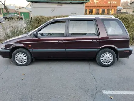 Mitsubishi Space Wagon 1992 года за 2 200 000 тг. в Алматы – фото 2