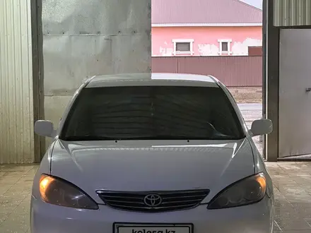 Toyota Camry 2004 года за 3 900 000 тг. в Атырау – фото 6