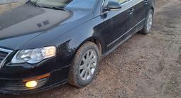 Volkswagen Passat 2009 годаүшін3 400 000 тг. в Алматы – фото 3