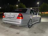 Обвес Mercedes-benz w202 C-class передний бампер задний пороги туманки за 35 000 тг. в Алматы – фото 2