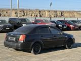 Chevrolet Lacetti 2011 года за 2 150 000 тг. в Атырау – фото 4