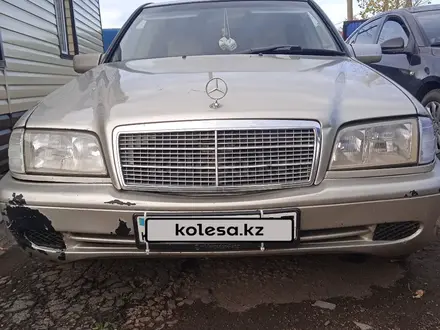 Mercedes-Benz C 200 1996 года за 1 600 000 тг. в Астана – фото 6