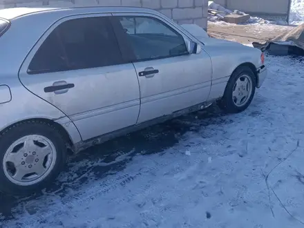 Mercedes-Benz C 180 1994 года за 1 500 000 тг. в Павлодар