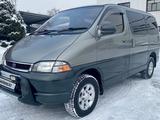 Toyota Granvia 1995 года за 4 800 000 тг. в Алматы – фото 2