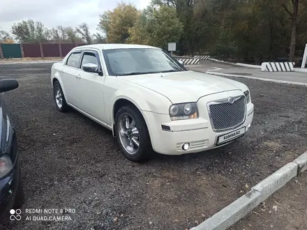 Chrysler 300C 2008 года за 5 800 000 тг. в Алматы – фото 2