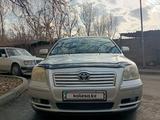 Toyota Avensis 2004 года за 2 660 000 тг. в Алматы