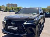 Lexus LX 570 2018 года за 56 000 000 тг. в Астана