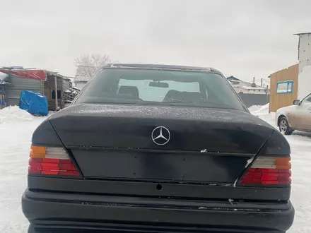 Mercedes-Benz E 230 1990 года за 1 500 000 тг. в Астана – фото 5