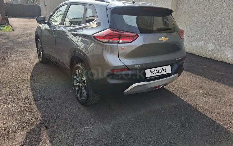 Chevrolet Tracker — миниатюра 1