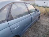 Toyota Carina E 1996 года за 750 000 тг. в Усть-Каменогорск – фото 4