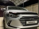 Hyundai Elantra 2018 года за 8 000 000 тг. в Шымкент – фото 2