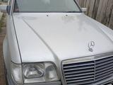 Mercedes-Benz E 250 1993 годаүшін1 800 000 тг. в Сатпаев – фото 3