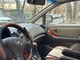 Lexus RX 300 2001 годаүшін4 600 000 тг. в Алматы – фото 2