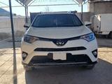Toyota RAV4 2018 годаүшін10 000 000 тг. в Актау