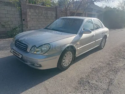 Hyundai Sonata 2004 года за 1 900 000 тг. в Шымкент – фото 2