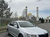 Skoda Superb 2013 года за 5 000 000 тг. в Алматы – фото 2