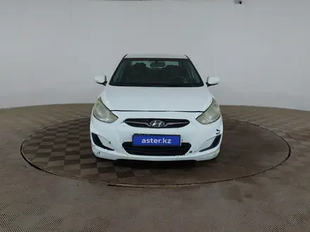 Hyundai Accent 2014 года за 2 290 000 тг. в Шымкент – фото 2