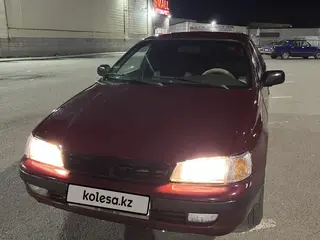 Toyota Carina E