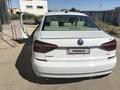 Volkswagen Passat 2017 годаүшін5 999 999 тг. в Атырау – фото 2