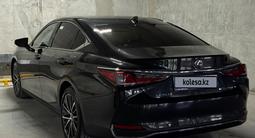 Lexus ES 250 2023 года за 23 500 000 тг. в Шымкент – фото 4