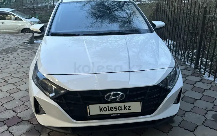 Hyundai i20 2023 года за 6 700 000 тг. в Алматы