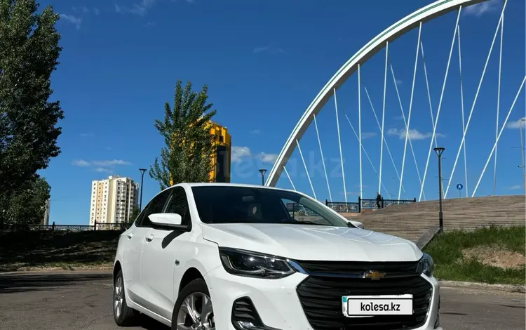 Chevrolet Onix 2025 года за 6 590 000 тг. в Астана